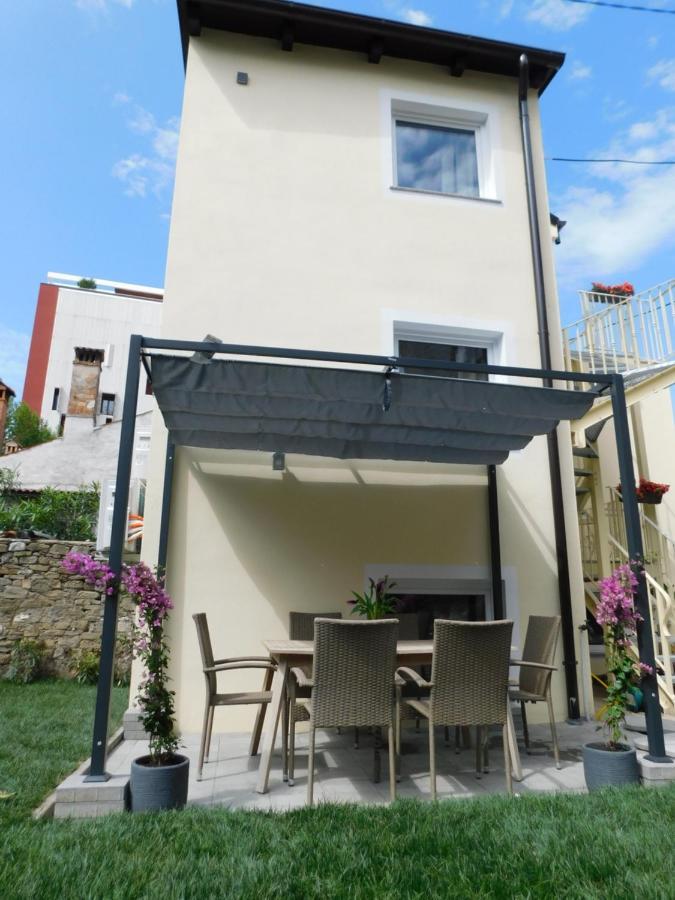 Hisa Limoni Apartment โคเปร์ ภายนอก รูปภาพ